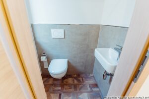 6 Gästetoilette