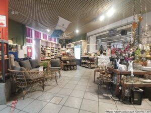 2 Eingangsbereich innen