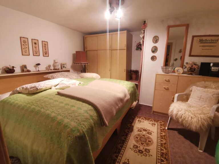 7 Gästezimmer