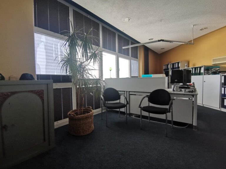 4 Büro OG