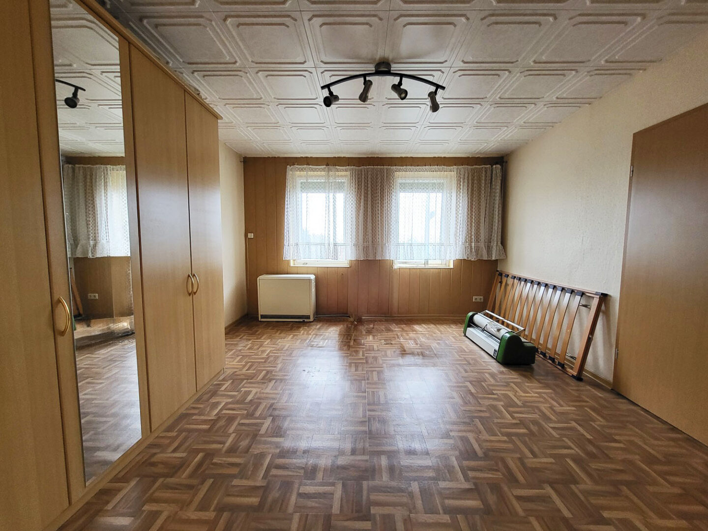4 Schlafzimmer