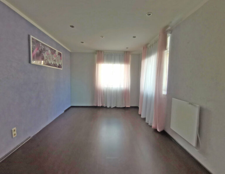 7. Zimmer EG