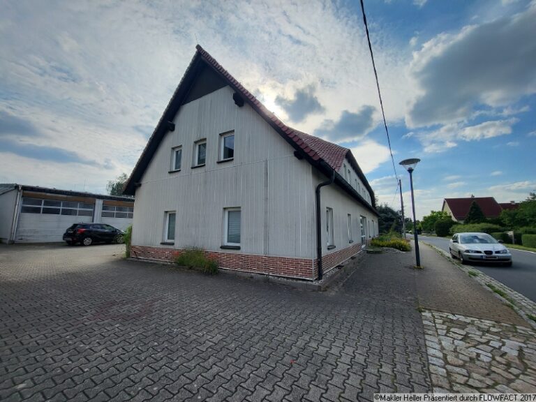 2 Giebelansicht Büro- und Geschäftshaus