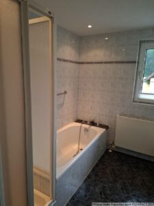 6 Badezimmer