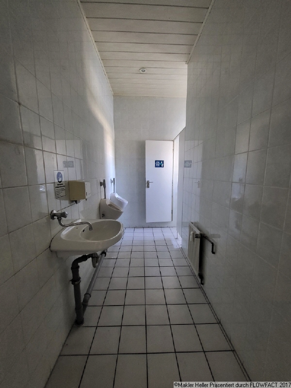 5 Sanitäre Einrichtung EG