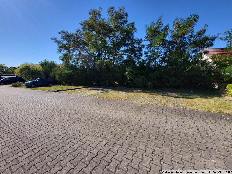 12 Stellplatz